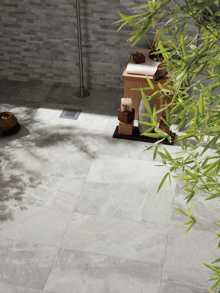 Dossier de presse | 846-09 - Communiqué de presse | Des nouveautés inspirées par la nature et les textures - Céragrès - Produit - FOSSIL STONE - Crédit photo : Céragrès