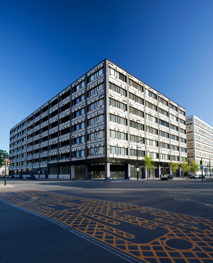 Dossier de presse | 1081-01 - Communiqué de presse | La Fabrique 125 inaugure la nouvelle vocation résidentielle du quartier Chabanel - Humà design + architecture - Immobilier - Façades - Crédit photo : Robert Bock