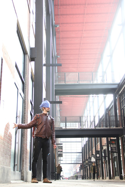 Press kit | 1607-04 - Press release | Toronto Design Offsite Festival Releases 2017 Festival Programming - Toronto Design Offsite Festival - Event + Exhibition - Blindfolded Walking Tour - A participant feels a wall while listening to how it affects the acoustic environment - TO DO 17<br> - Photo credit: Jonathan Silver