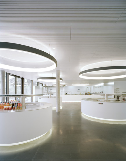 Dossier de presse | 2237-01 - Communiqué de presse | World Trade Organization - wittfoht architekten - Architecture institutionnelle - restaurant - Crédit photo : brigida gonzález<br>
