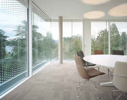 Dossier de presse | 2237-01 - Communiqué de presse | World Trade Organization - wittfoht architekten - Architecture institutionnelle - open view to park and lake - Crédit photo : brigida gonzález<br>