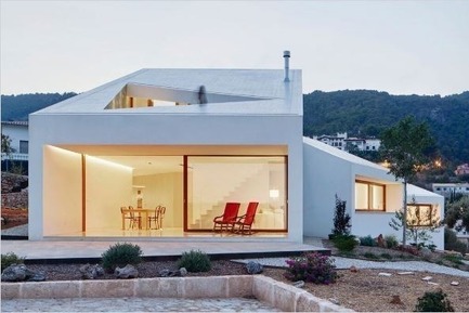 Press kit | 661-35 - Press release | World Architecture Festival 2016 – Day One Winners of International Architectural Awards Announced - World Architecture Festival (WAF) - Institutional Architecture - Photo credit: House - Completed Buildings:&nbsp;OHLAB / Oliver Hernaiz Architecture Lab,&nbsp;House&nbsp;MM,&nbsp;Palma de Mallorca, Spain