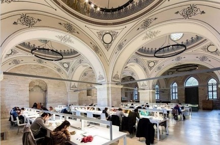 Press kit | 661-35 - Press release | World Architecture Festival 2016 – Day One Winners of International Architectural Awards Announced - World Architecture Festival (WAF) - Institutional Architecture - Photo credit: New and Old - Completed Building:&nbsp;Tabanlioglu Architects,&nbsp;Beyazit State Library