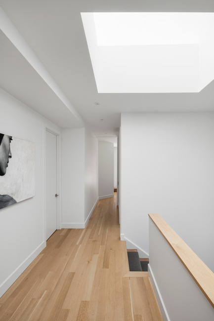 Dossier de presse | 2260-01 - Communiqué de presse | « La Casa » de Paul & Sigi - MXMA Architecture & Design - Design d’intérieur résidentiel - Crédit photo : Adrien Williams