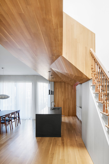 Dossier de presse | 2260-01 - Communiqué de presse | « La Casa » de Paul & Sigi - MXMA Architecture & Design - Design d’intérieur résidentiel - Crédit photo : Adrien Williams