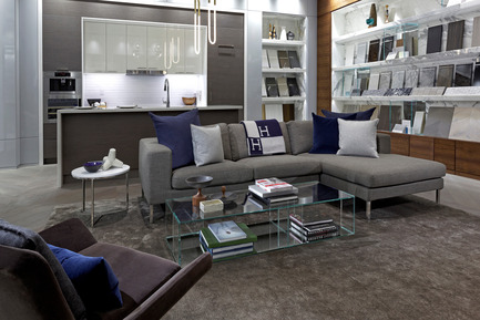 Dossier de presse | 2066-05 - Communiqué de presse | II BY IV DESIGN Win Show Flats and Development Award at SBID Awards 2016 - II BY IV DESIGN - Concours - The Residences of 488 University Avenue_Marketing Centre_Lifestyle Vignette - Crédit photo : David Whittaker