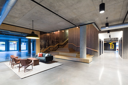 Dossier de presse | 2207-01 - Communiqué de presse | Minneapolis Claims The First Modern Mass Timber Office Building in the U.S. - MGA | MICHAEL GREEN ARCHITECTURE - Architecture commerciale - Crédit photo : Ema Peter