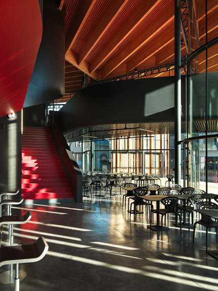 Dossier de presse | 972-02 - Communiqué de presse | La Belle électrique - Hérault Arnod - Architecture institutionnelle - Crédit photo : André Morin