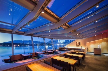 Press kit | 1615-03 - Press release | Call for Entries: The IESBC Vision Awards open January 1, 2017 - IESBC - Lighting Design -    Cactus Club Coal Harbour in Vancouver by Eos Lightmedia (Steve Bedard &amp; Shaun August). Winner of the 2014 Edwin F. Guth Memorial Award for Interior Lighting Design.<br>    - Photo credit:  Michael Elkan<br> 