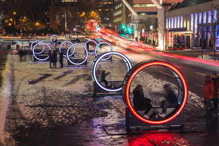 Press kit | 583-17 - Press release | Luminothérapie:Loop’s Giant Illuminated Wheels Take Over the Place des Festivals - Quartier des spectacles Partnership - Event + Exhibition -  Loop, a creation by Olivier Girouard and Jonathan Villeneuve in collaboration with Ottoblix.&nbsp;  - Photo credit:  Ulysse Lemerise/OSA Images 