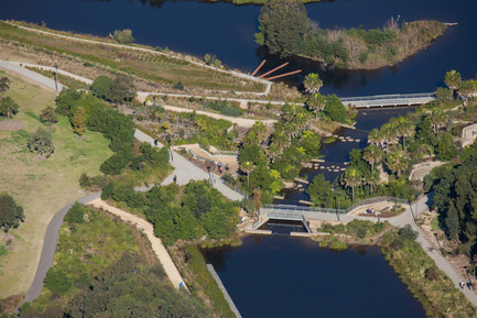 Press kit | 2210-01 - Press release | Sydney Park Water Re-Use Project - Turf Design Studio & Environmental Partnership - Landscape Architecture - Photo credit: Ethan Rohloff Photography