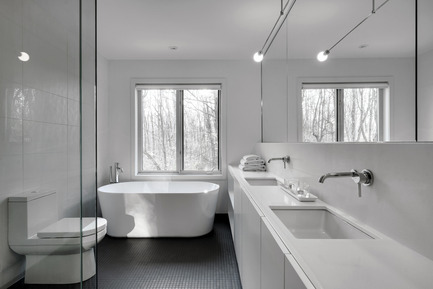 Press kit | 1075-03 - Press release | ÎLE BLANCHE Residence - APPAREIL architecture - Residential Architecture - Photo credit: Félix Michaud