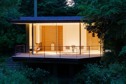 Dossier de presse | 2231-01 - Communiqué de presse | House Rheder - Falkenberg Innenarchitektur - Design d’intérieur résidentiel - View from Rheder country park - Crédit photo : Reimund Braun
