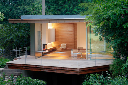 Dossier de presse | 2231-01 - Communiqué de presse | House Rheder - Falkenberg Innenarchitektur - Design d’intérieur résidentiel - View from Rheder country park - Crédit photo : Reimund Braun