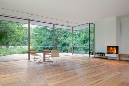 Dossier de presse | 2231-01 - Communiqué de presse | House Rheder - Falkenberg Innenarchitektur - Design d’intérieur résidentiel - Living Room - Crédit photo : Reimund Braun