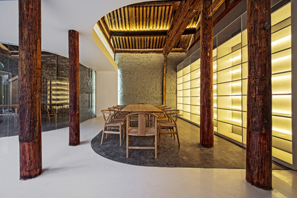 Press kit | 2264-01 - Press release | Tea House in Hutong - Arch Studio - Commercial Interior Design - Tea Area - Photo credit: Wang Ning
