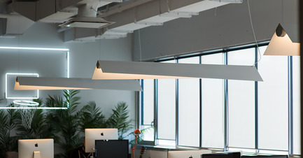 Press kit | 1619-04 - Press release | Year 2016 in Review & Look Ahead to 2017 - Lambert & Fils - Lighting Design - 1One Production Office, Clark Suspension Custom - Photo credit: Arseni Khamzin