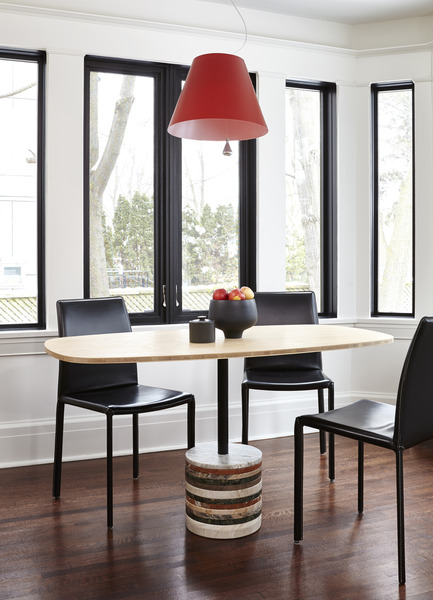 Dossier de presse | 2335-01 - Communiqué de presse | Beauparlant Announces Launch Of Their Stone Base Table - Beauparlant - Produit - Design by Philippe Beauparlant - Crédit photo : Valerie Wilcox