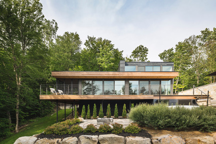 Dossier de presse | 880-11 - Communiqué de presse | Résidence L'Estrade - MU Architecture - Architecture résidentielle - Crédit photo : Ulysse Lemerise Bouchard
