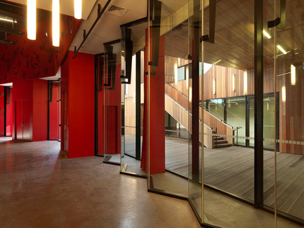 Dossier de presse | 972-04 - Communiqué de presse | Scène de musiques actuelles - Hérault Arnod architectures - Architecture institutionnelle - Crédit photo : André Morin