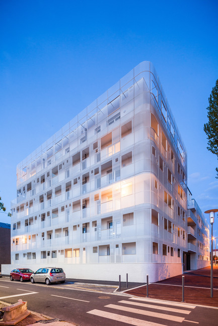 Dossier de presse | 1052-06 - Communiqué de presse | Immobilière 3F - Margot-Duclot architectes associés (MDaa) - Architecture résidentielle - Crédit photo : 11h45
