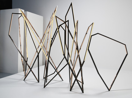 Dossier de presse | 1834-11 - Communiqué de presse | Design Days Dubai Announces 2017 Edition - Dubai Design Week - Évènement + Exposition -  Walking designed by Niamh Barry<br> - Crédit photo :  Image Courtesy of Todd Merrill Studio (USA)<br>
