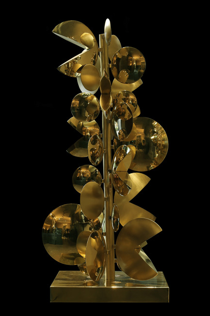 Dossier de presse | 1834-11 - Communiqué de presse | Design Days Dubai Announces 2017 Edition - Dubai Design Week - Évènement + Exposition - Selene II designed by Marie Munier<br> - Crédit photo : Image courtesy of Marie Munier (Lebanon)<br>