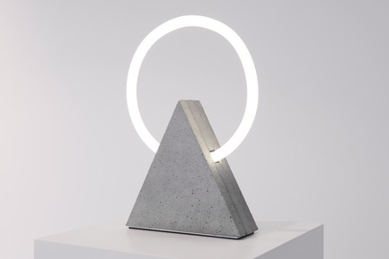 Press kit | 1834-12 - Press release | Design Days Dubai 2017: International Design Talent, Premieres and Special Projects bring design to life - Design Days Dubai - Event + Exhibition - Primary Fluorescents designed by Os &amp; Oos - Photo credit: Image Courtesy of Os &amp; Oos (The Netherlands)