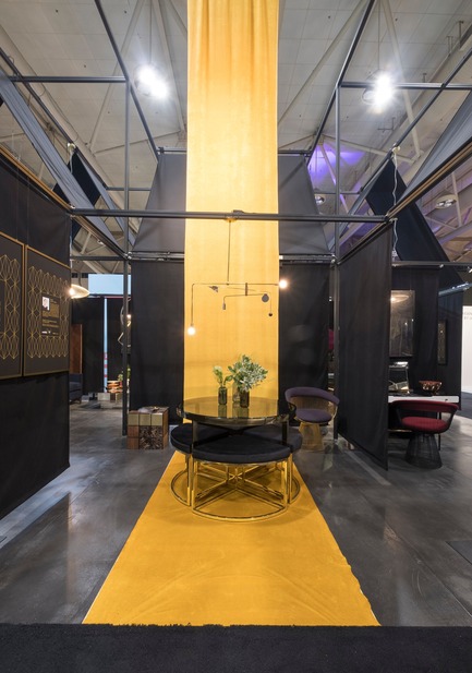 Dossier de presse | 877-10 - Communiqué de presse | MOBILIA Brings the Roaring Twenties to IDS17 in Toronto and Takes Home   “Best Booth Design Gold Award” - MOBILIA - Art de vivre - Crédit photo : André Rider 