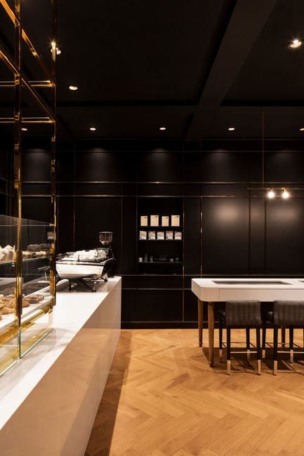 Dossier de presse | 760-13 - Communiqué de presse | Café The Standard - Jean de Lessard, Designers Créatifs - Design d’intérieur commercial - Crédit photo : Adrien Williams