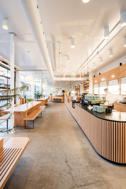 Dossier de presse | 673-17 - Communiqué de presse | Les lauréats de la 10e édition des GRANDS PRIX DU DESIGN sont… - Agence PID - Évènement + Exposition -         PRIX CAFÉ ET COMPTOIR ALIMENTAIRE <br>Café Saint-Henri à Québec <br>Rhoncus Design - Crédit photo : Jean-Francois Frenette