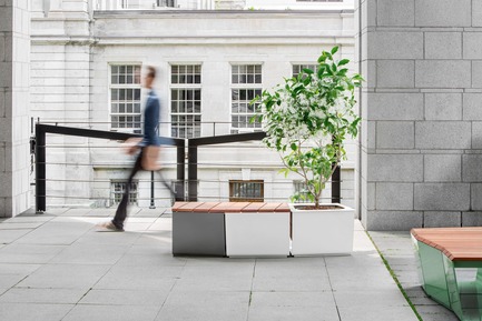 Dossier de presse | 673-17 - Communiqué de presse | Les lauréats de la 10e édition des GRANDS PRIX DU DESIGN sont… - Agence PID - Évènement + Exposition -         PRIX MOBILIER URBAIN EN DESIGN INDUSTRIEL <br>EXA <br>Marc Boudreau design industriel - Crédit photo : Drew Hadley
