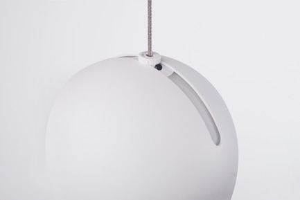 Press kit | 2351-01 - Press release | New Lighting Collection by ANONY - ANONY - Lighting Design -  Ohm | Pendant | White Sandtex Detail - Photo credit:  &nbsp;Wendy Pham  