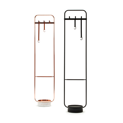 Dossier de presse | 1165-07 - Communiqué de presse | New Design Products from Offecct - Offecct - Produit - Hanger by&nbsp;Neri &amp; Hu&nbsp; - Crédit photo : Offecct