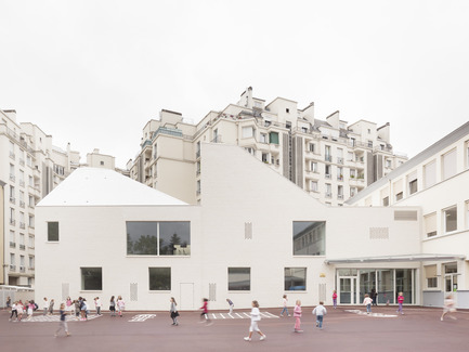 Dossier de presse | 2276-03 - Communiqué de presse | ArchiDesignclub Awards 2017 - ArchiDesignclub by Muuuz - Architecture institutionnelle - Lauréat du Prix de la Rédaction du magazine Muuuz : Le Conservatoire, Versailles (78) - Joly&amp;Loiret - Crédit photo : Schepp Renou
