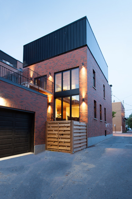 Press kit | 1075-04 - Press release | GOUNOD Residence - APPAREIL architecture - Residential Architecture - Photo credit: Francis Pelletier