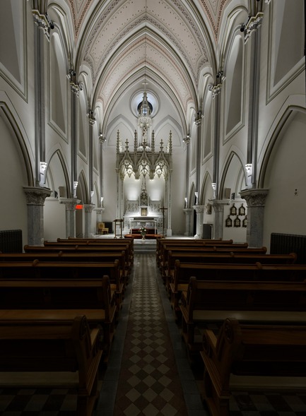 Dossier de presse | 561-01 - Communiqué de presse | La chapelle du Carmelle de Montréal - Éclairage Public - Design d’éclairage - Crédit photo : Pierre Bélanger
