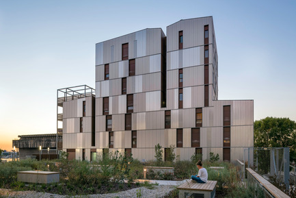 Press kit | 2382-01 - Press release | 145 Student Housing in Bassins à Flot - Gardera-D Architecture - Residential Architecture - Photo credit: Jean François Tremege