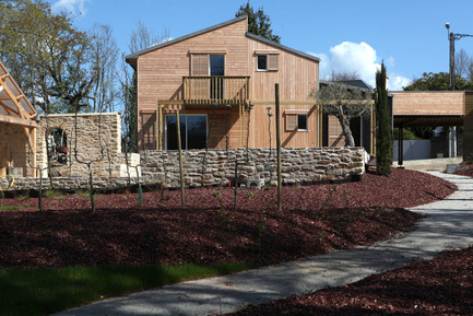 Press kit | 949-04 - Press release | A bioclimatic house in Auray, Brittany - Patrice Bideau - Residential Architecture - Photo credit: Armel Istin