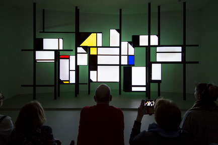 Dossier de presse | 1997-03 - Communiqué de presse | 100th Anniversary of De Stijl: Tinker Redevelops the House where Mondrian was Born - Tinker imagineers - Évènement + Exposition - Mondrian experimented with lines and abstract areas - Crédit photo : Mike Bink Photography