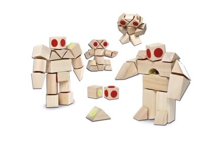 Dossier de presse | 2450-01 - Communiqué de presse | DOCKLETS - Innovative Hook and Loop Toy Bricks for Agile 3D Constructions - TPPD / Thade Precht Playful Design - Produit - DOCKLETS Robots Set - Crédit photo : Alex Tossi Fotografie, Berlin/Germany