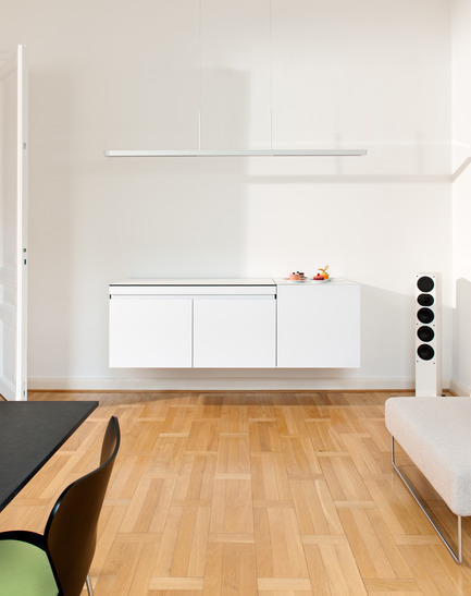 Dossier de presse | 2443-01 - Communiqué de presse | miniki slimline - miniki - Design industriel - miniki slimline modules sl1, sl3 closed - Crédit photo : Michael Jaeger