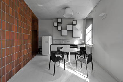 Press kit | 2506-01 - Press release | Bazillion Apartment: Warm and Cold - AGROB BUCHTAL - Residential Interior Design - Photo credit: Leonas Garbačauskas / AGROB BUCHTAL
