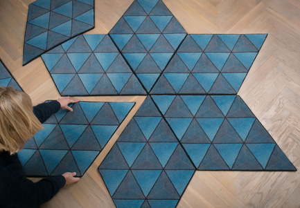 Dossier de presse | 2512-01 - Communiqué de presse | Jigsaw Rug Wins Double Design Award - Ingrid Külper Design AB - Design d’intérieur commercial - jigsaw multipurpose rug &nbsp;printed on wool - Crédit photo : Ewa Malmsten Nordell