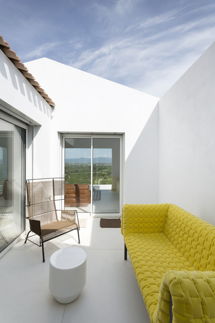 Dossier de presse | 2524-01 - Communiqué de presse | Villa Tranquille - ARTELABO - Architecture résidentielle - Crédit photo : Marie-Caroline Lucat