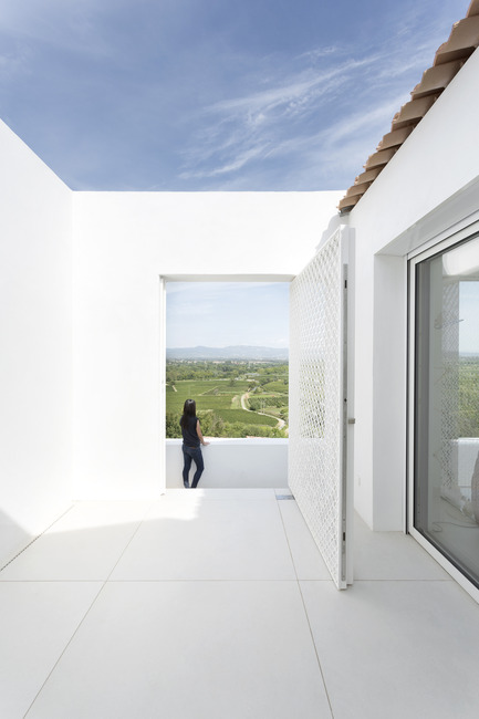 Dossier de presse | 2524-01 - Communiqué de presse | Villa Tranquille - ARTELABO - Architecture résidentielle - Crédit photo : Marie-Caroline Lucat