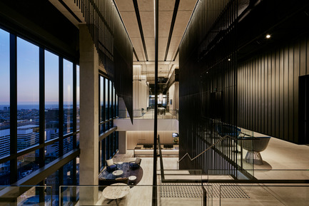 Dossier de presse | 2531-01 - Communiqué de presse | Corrs Chambers Westgarth - Electrolight - Design d’éclairage - Stair - Crédit photo : Peter Clarke