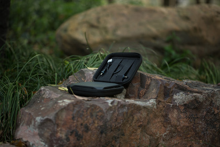 Press kit | 2583-01 - Press release | Omnicharge - Omnicharge - Multimedia Design - Omnicharge Case - Photo credit: Vuk Dragovic &amp; Goran Stankovic