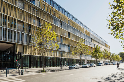 Dossier de presse | 1008-04 - Communiqué de presse | Siège social Veolia - Dietmar Feichtinger Architectes - Architecture commerciale - Facade Ouest - Crédit photo : Hertha Hurnaus