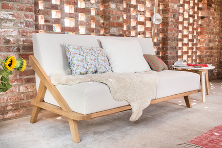 Dossier de presse | 2586-01 - Communiqué de presse | Award-Winning Nordic Space Furniture Collection - ellenberger - Produit - Nordic Space Sofa, Design by Jannis Ellenberger - Crédit photo : Alexander Fanslau, Bremen, Germany